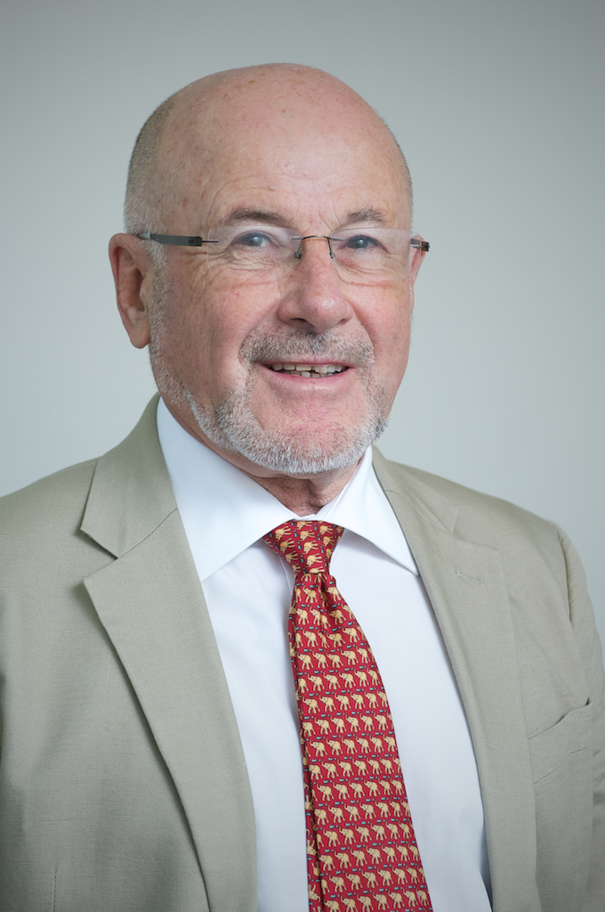 Dr Peter Moodie